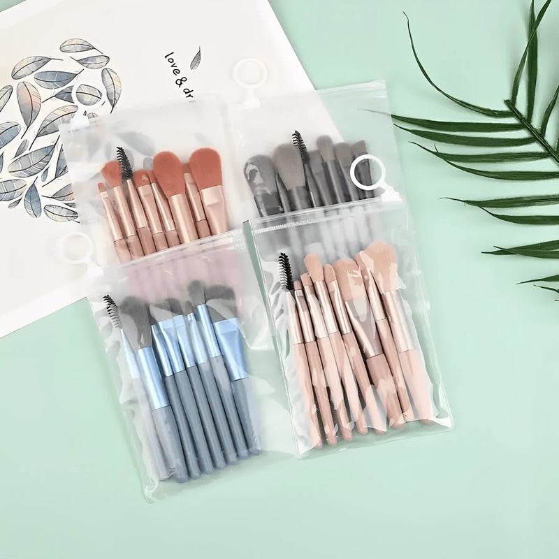 Kit com 8 Pincéis de Maquiagem - MakeArt 8+